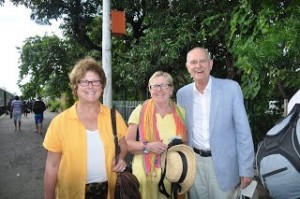 Older couple and friend taking a picture